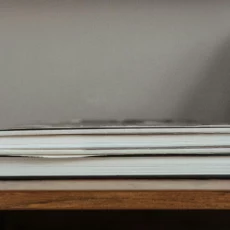 Contes per treballar la guerra